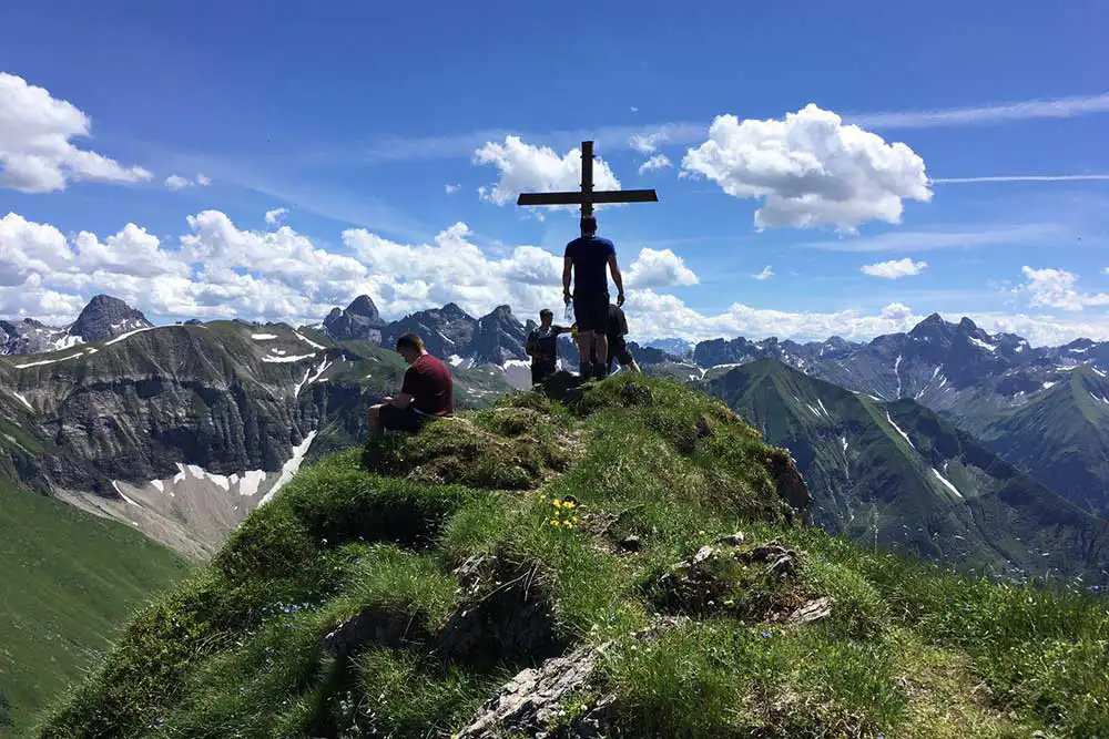 Walkers reach mountain top in Bavaria with NOCG